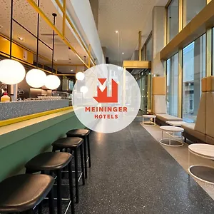 Meininger Hauptbahnhof ブレーメン